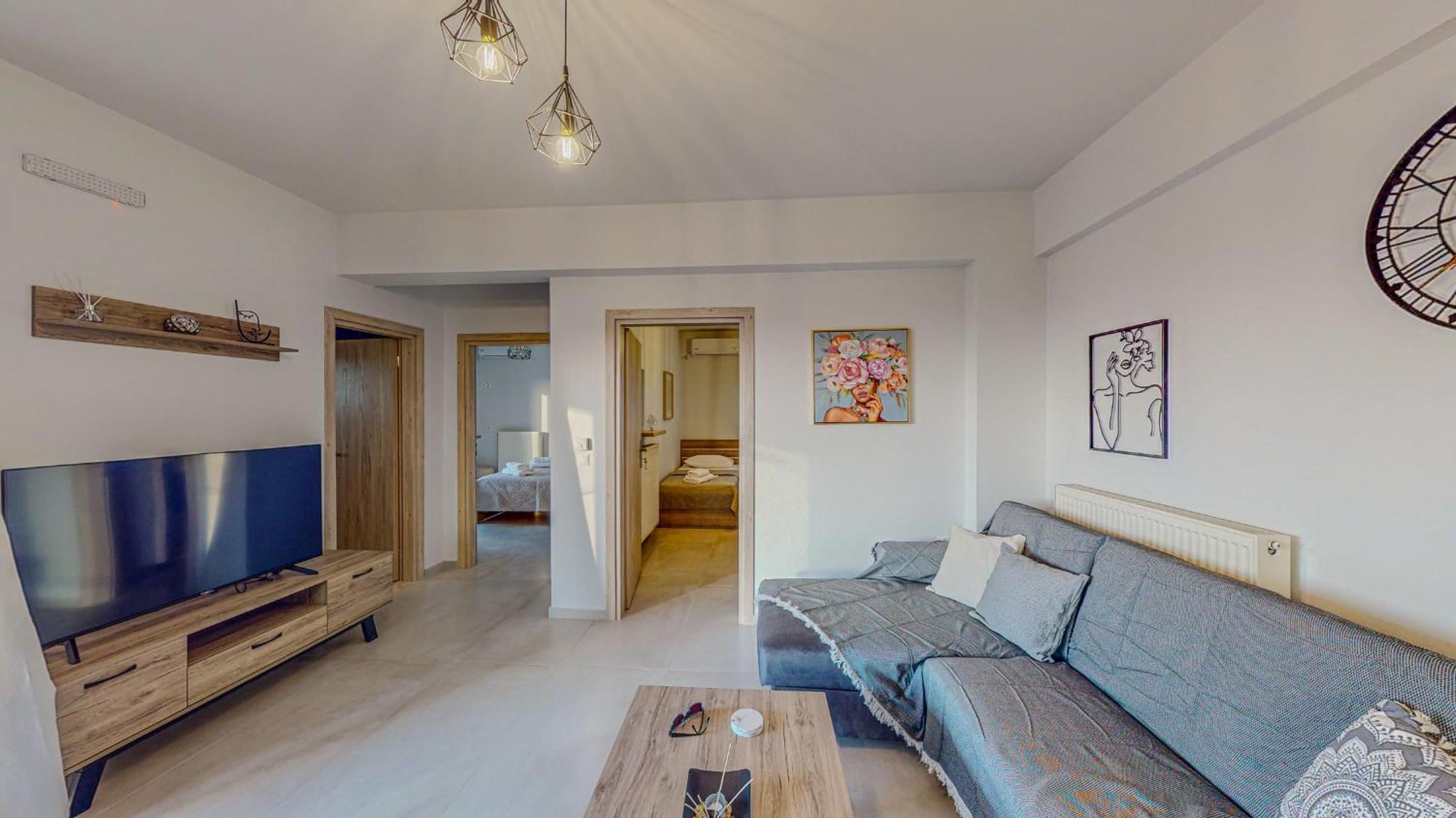 Leonidas Family 1 Apartment *