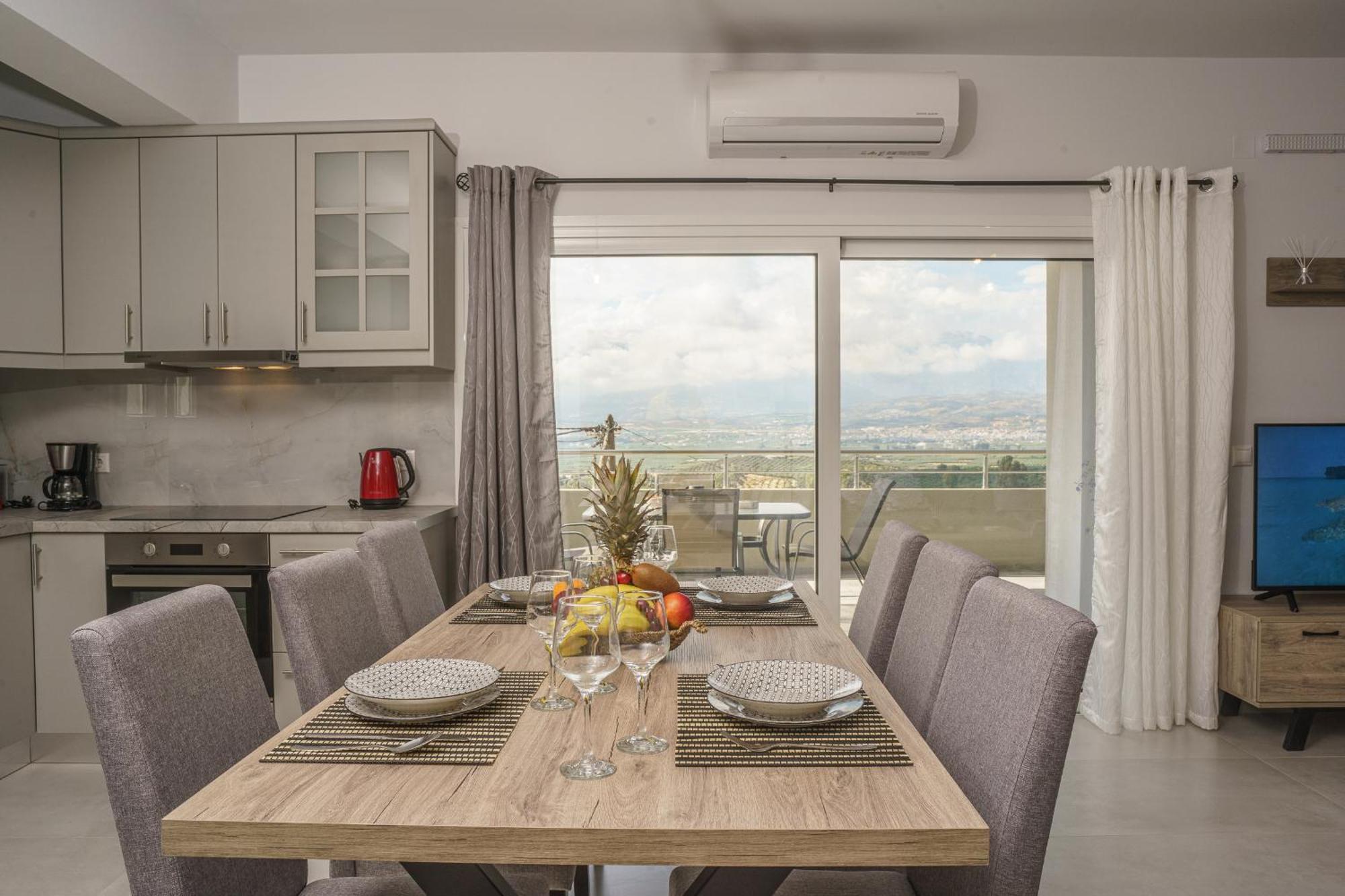 Apartment Leonidas Family 1 *