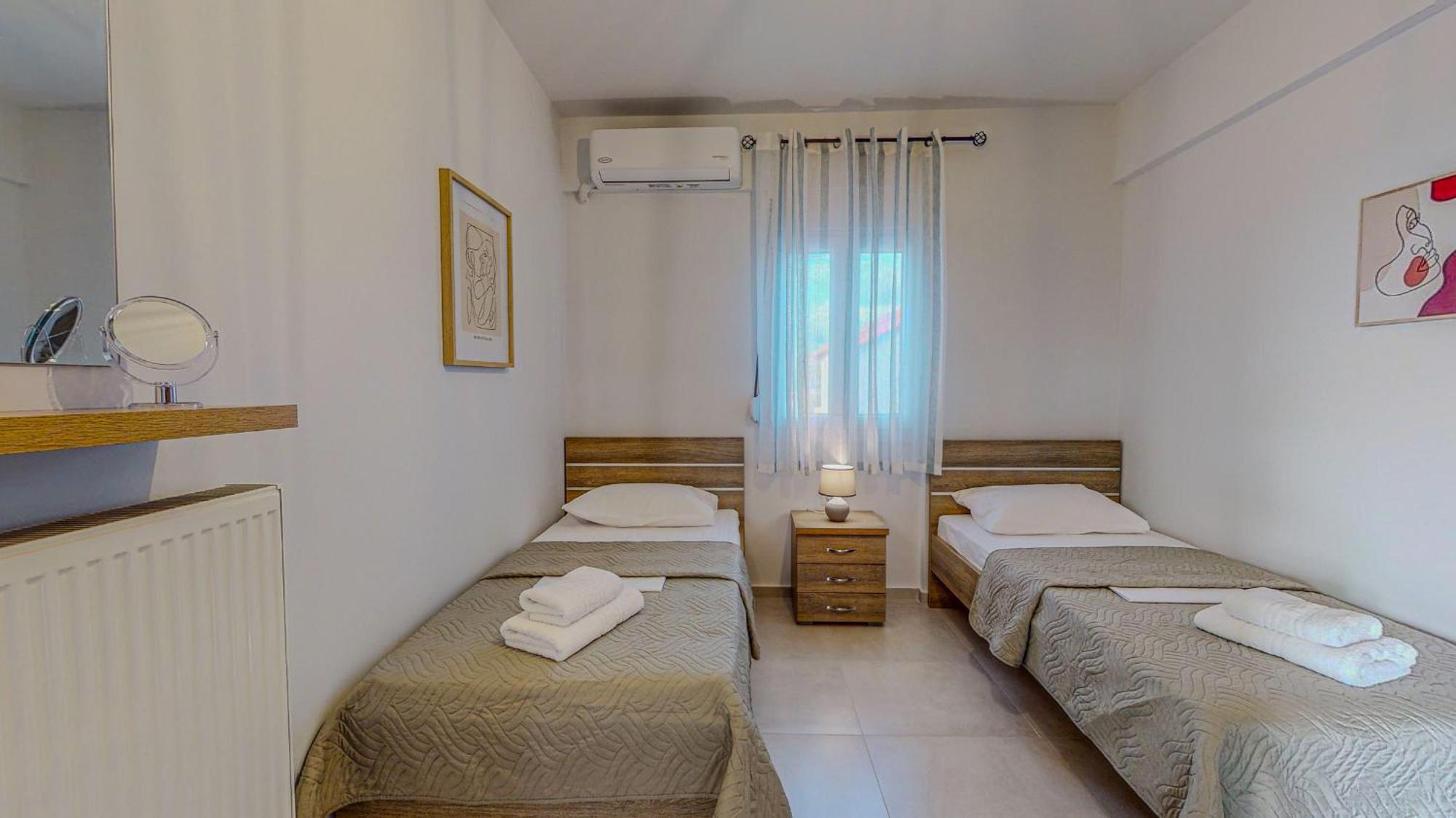 Leonidas Family 1 Apartment Pombia